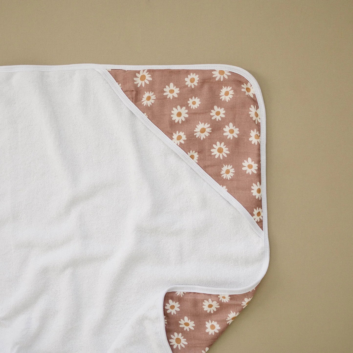 Mebie Baby Muslin Hooded Towel || Daisy Dream