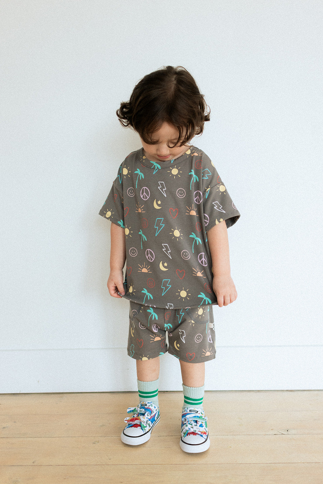 Jax and Lennon Everyday Shorts || Sidewalk Chalk