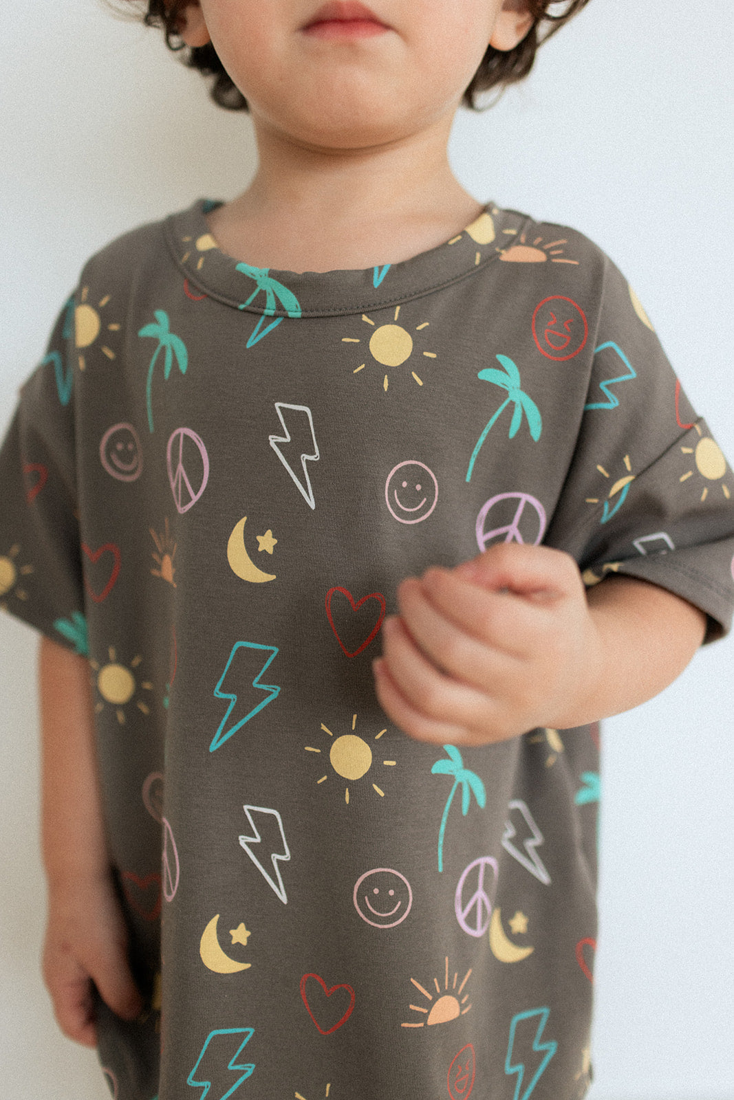 Jax and Lennon Essential Tee || Sidewalk Chalk