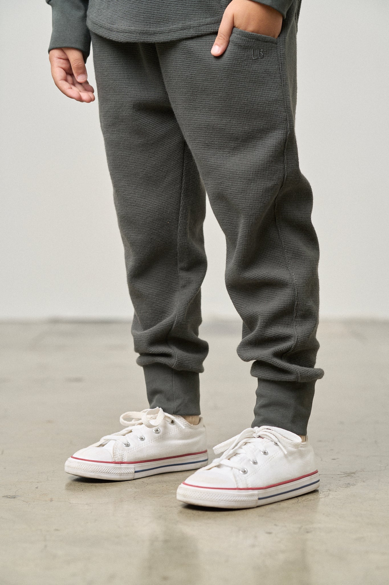 Little Bipsy Waffle Jogger || Shadow