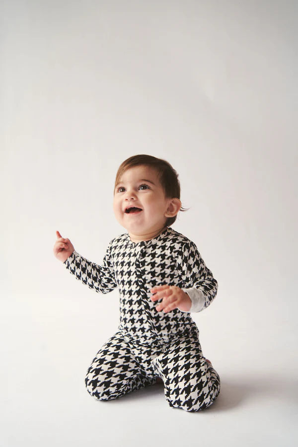 Bambi & Birdie Zipper Sleeper || Houndstooth