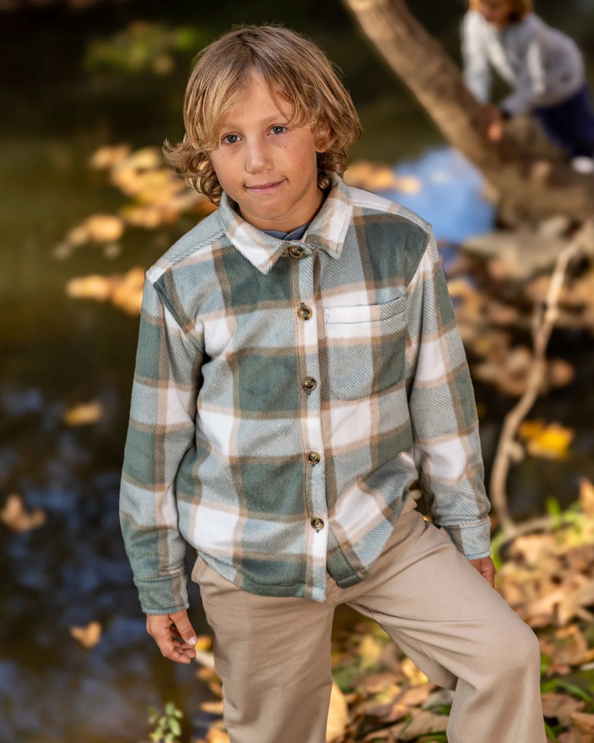 Feather 4 Arrow Alpine Cozy Shirt || Sage Fleece