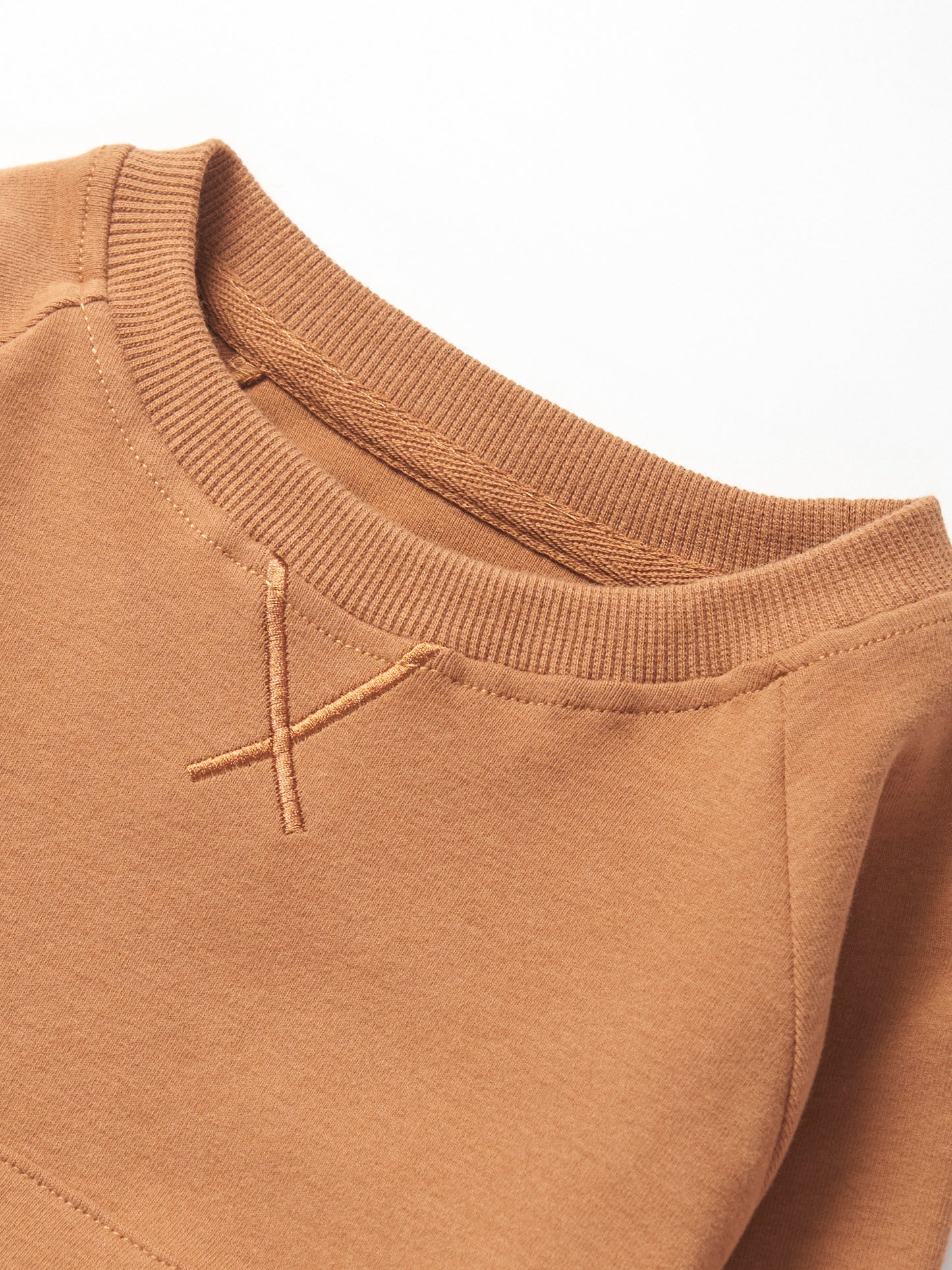 Little Bipsy Pocket Pullover || Chestnut