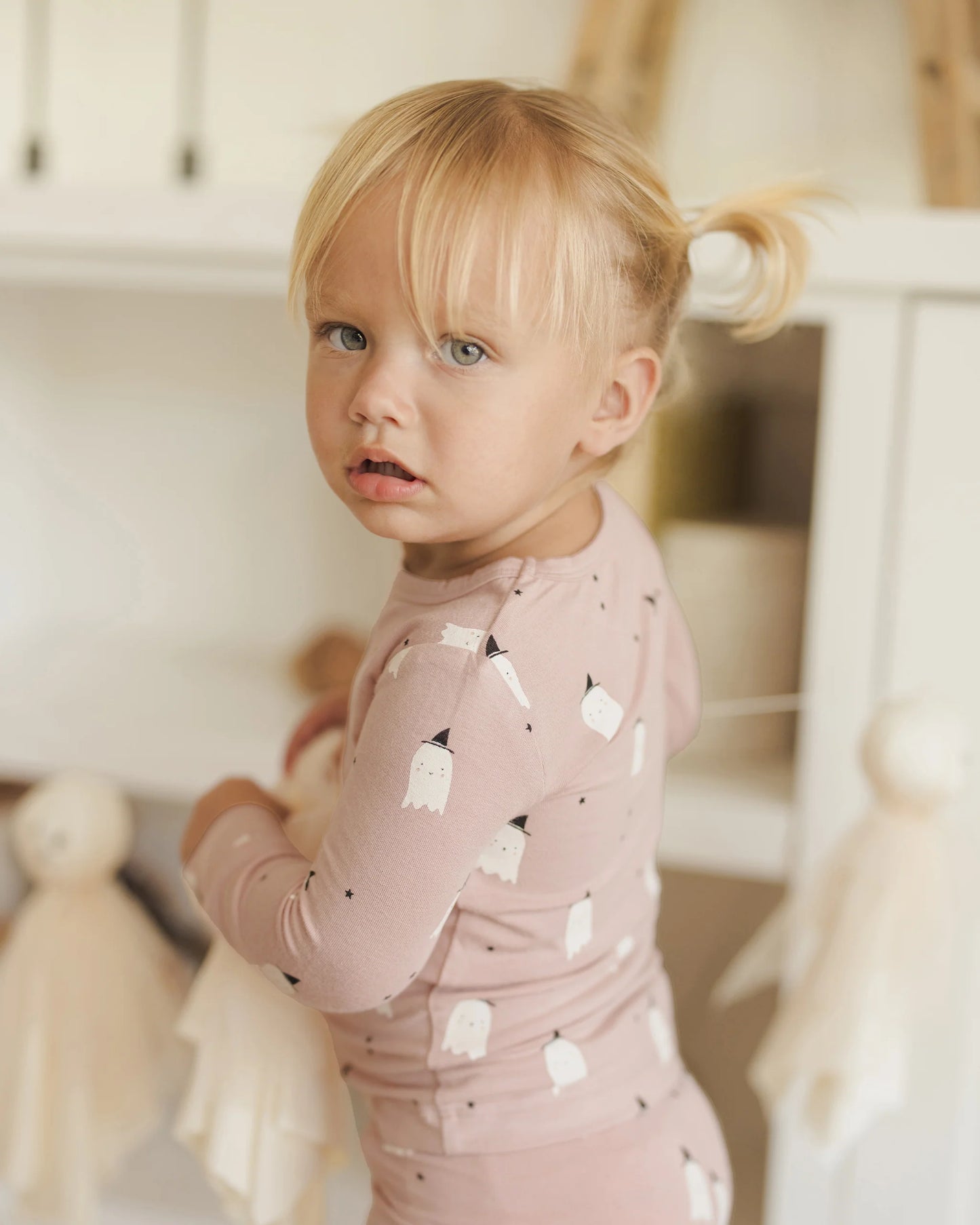 PRE-ORDER Quincy Mae Bamboo Pajama Set || Pink Ghosts
