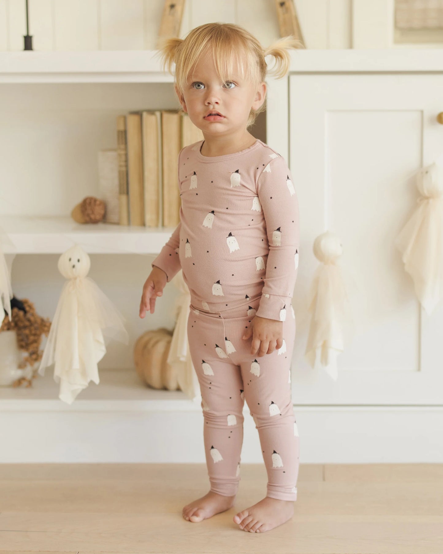 PRE-ORDER Quincy Mae Bamboo Pajama Set || Pink Ghosts