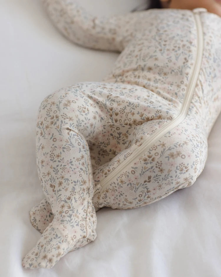 Quincy Mae Bamboo Zip Footie || Bloom