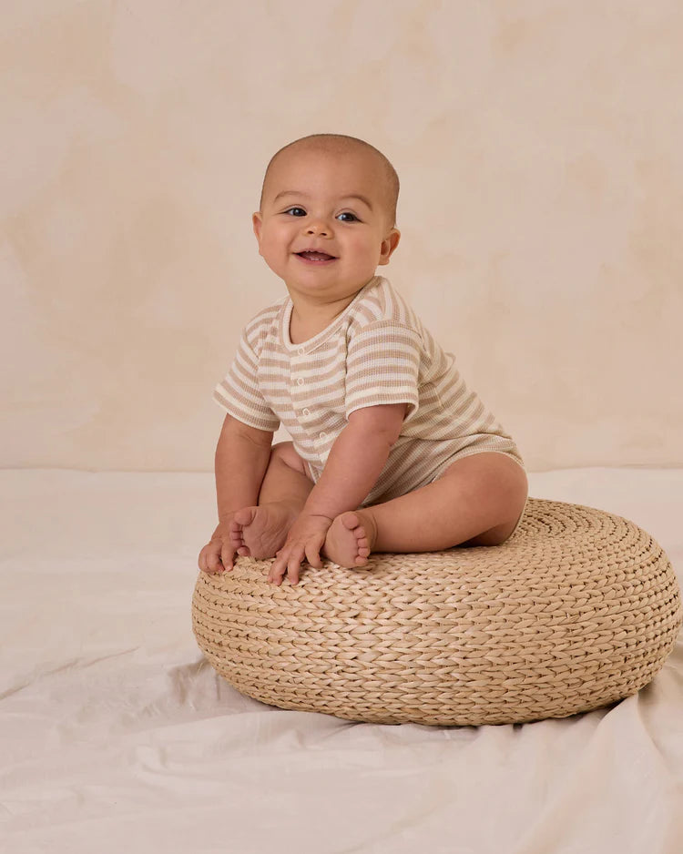 Quincy Mae Waffle Snap Romper || Oat Stripe