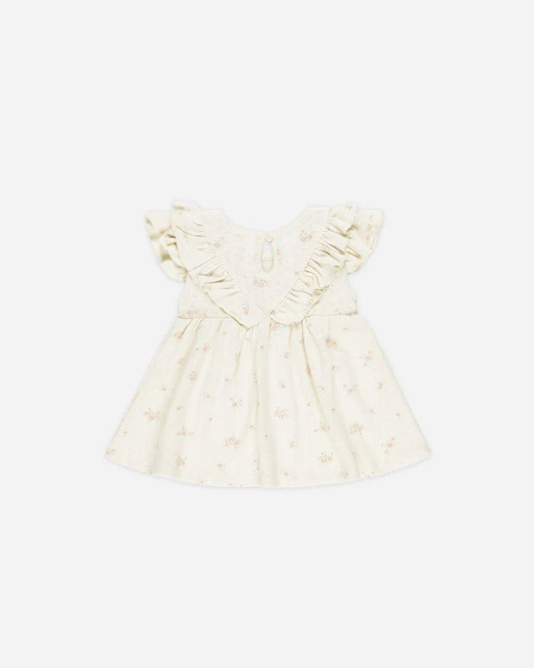 Quincy Mae Sleeveless V Dress || Pink Ditsy