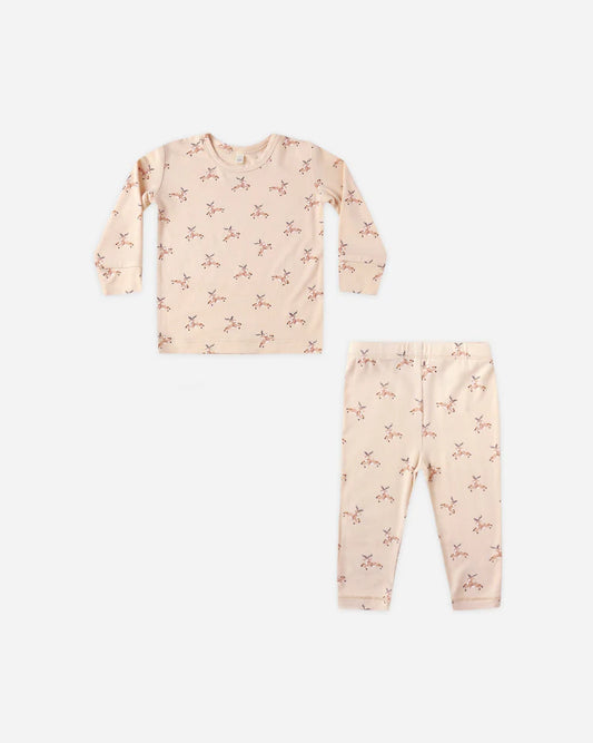 Quincy Mae Bamboo Pajama Set || Reindeer