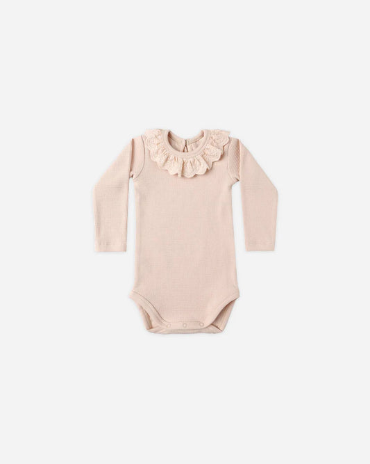 Quincy Mae Ruffle Collar Bodysuit || Antique