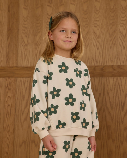 Rylee + Cru Oversized Sweatshirt || Daisy