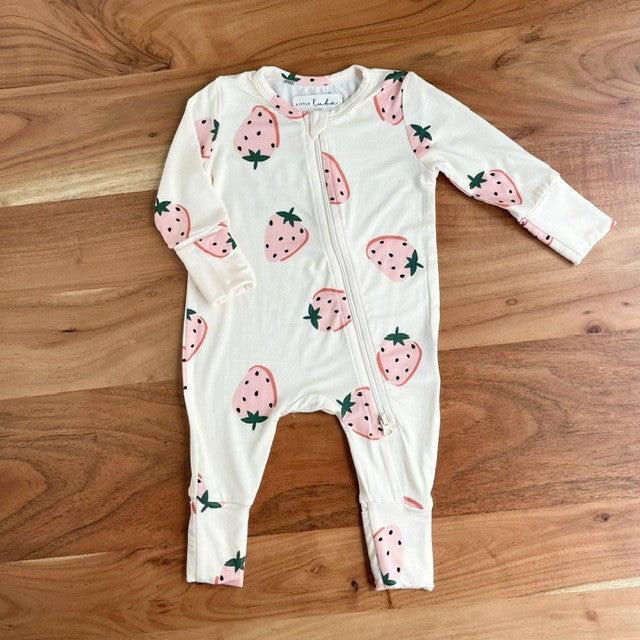 Little Luba Bamboo Sleeper || Strawberry