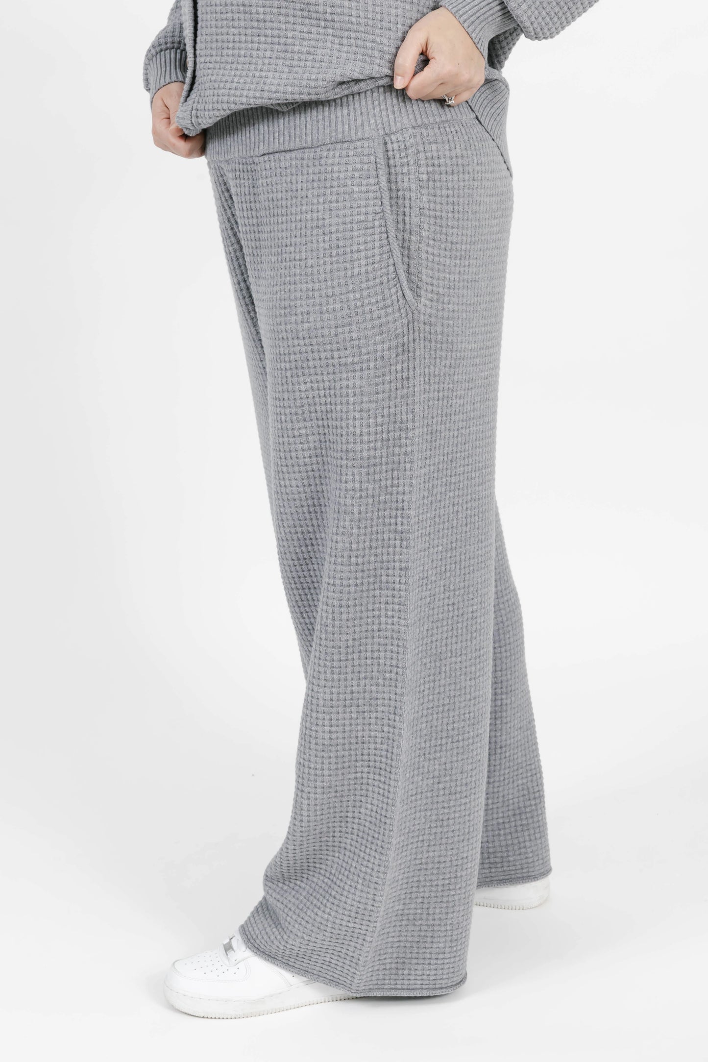 Smash + Tess Megan Waffle Pant || Heather Grey