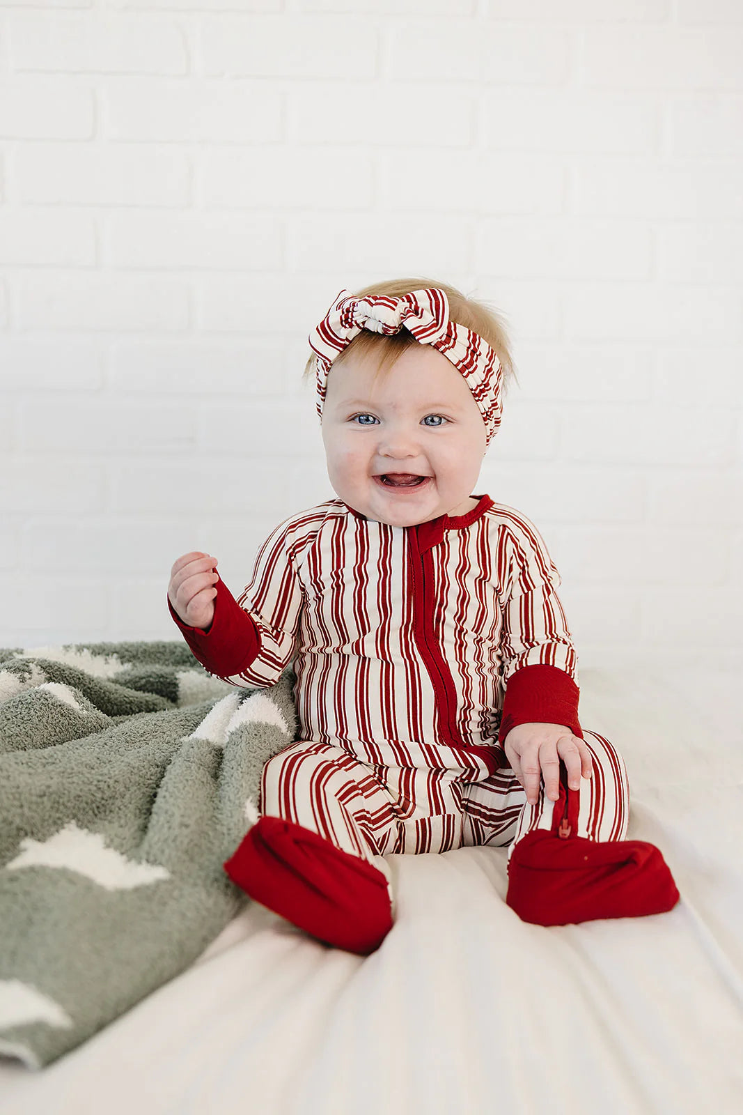 Mebie Baby Red Stripes Bamboo Zipper