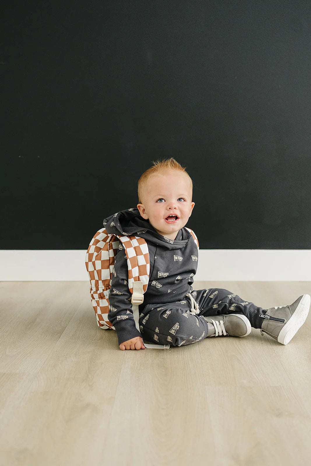 Mebie Baby Mini Backpack || Rust Wavy