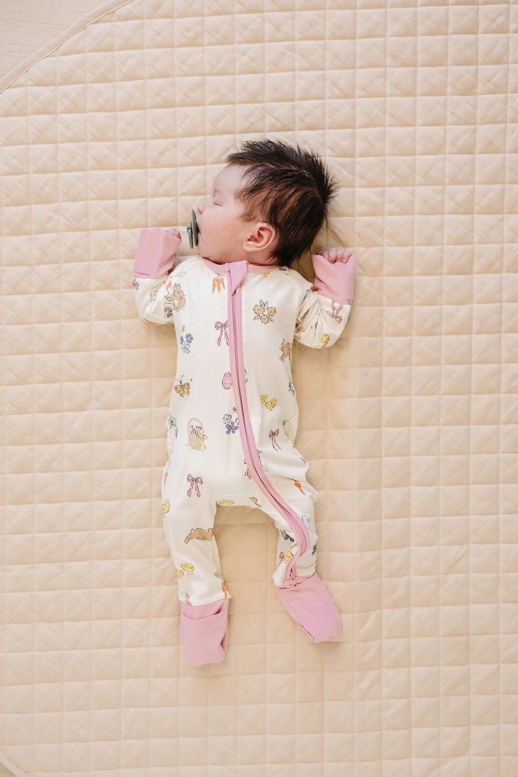 Mebie Baby Ribbed Bamboo Zipper Onesie || Pink Bunny