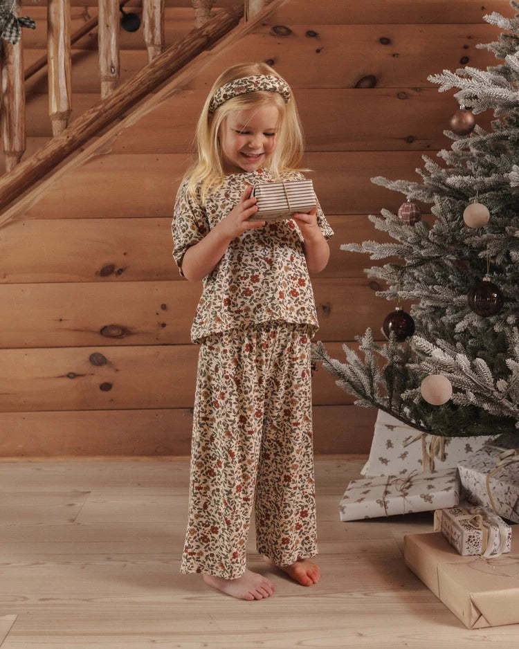 Rylee + Cru Ruthie Set || Holiday Floral