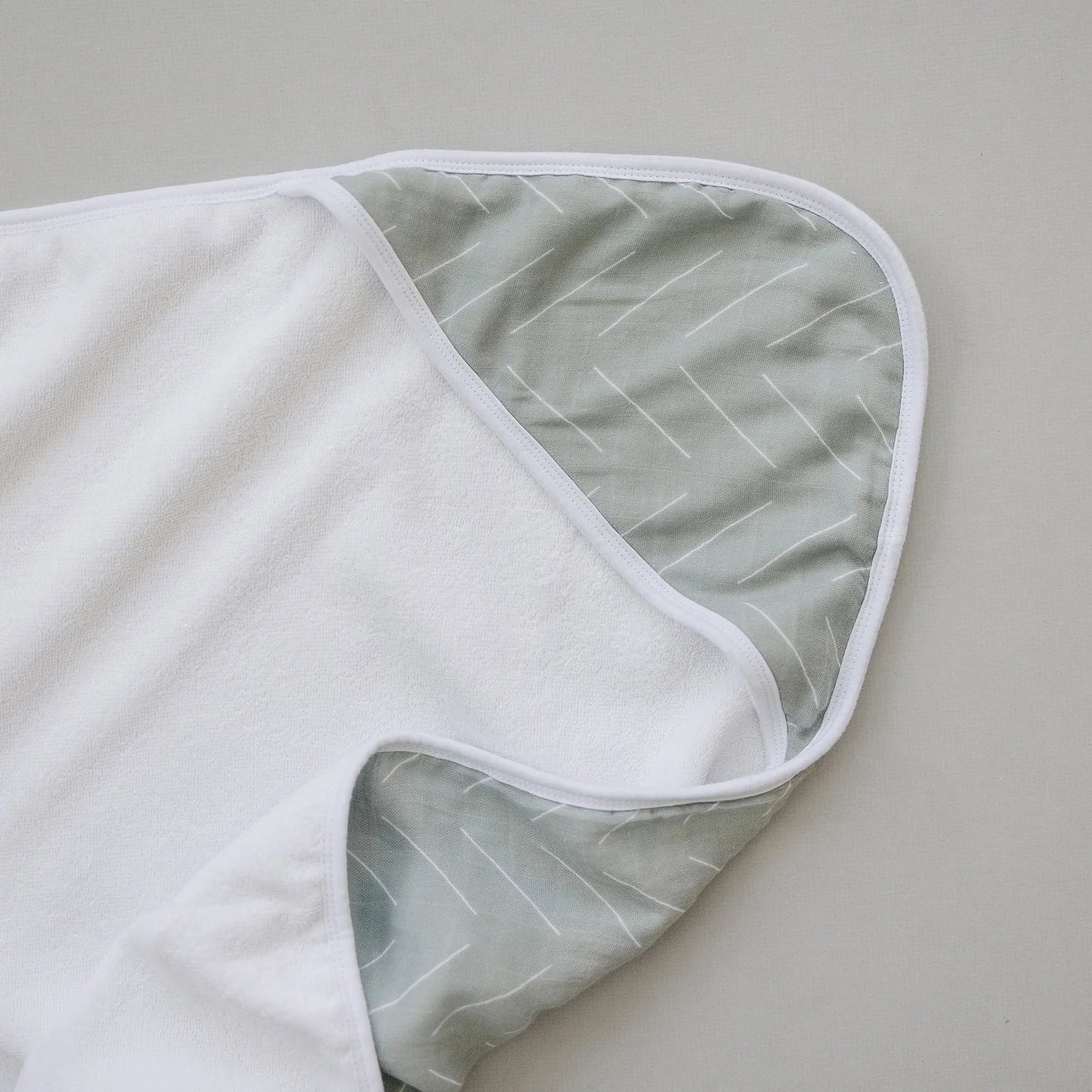 Mebie Baby Muslin Hooded Towel || Desert Sage