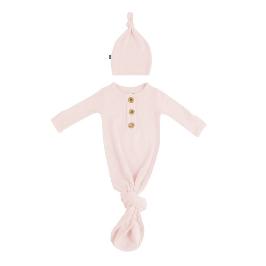 Kyte Baby Ribbed Knotted Gown with Hat Set || Blush