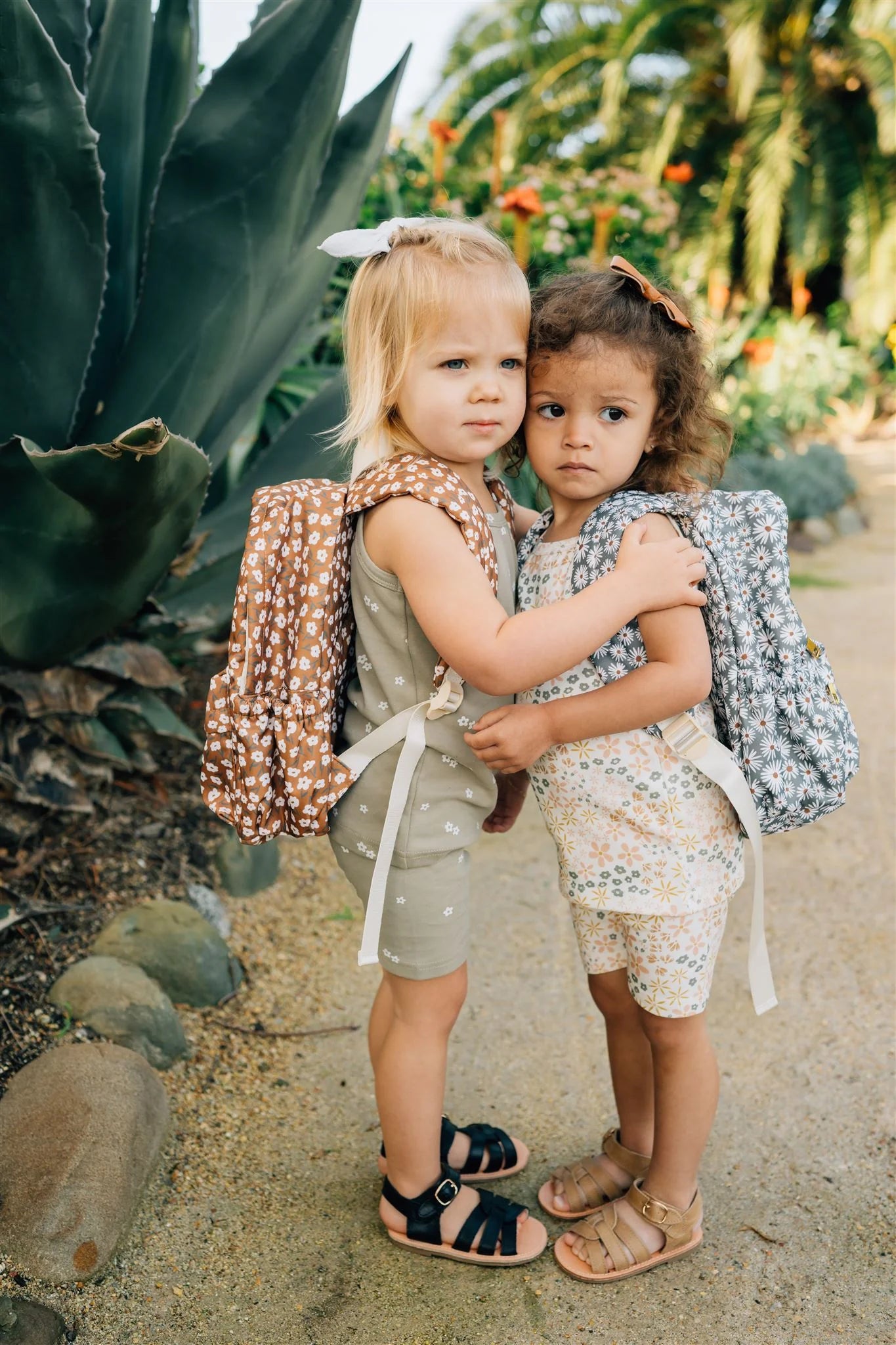 Mebie Baby Mini Backpack || Green Daisies