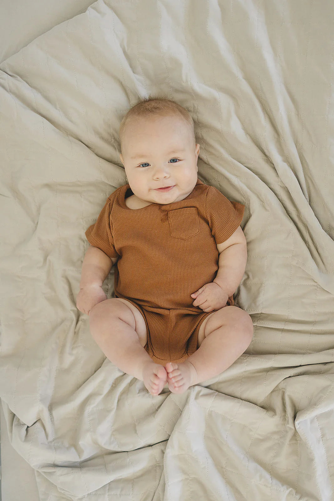 Mebie Baby Bamboo Quilt || Oatmeal