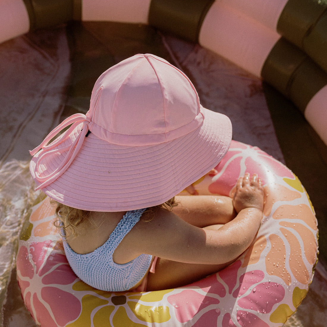 fini. The Label Floppy Swim Hat || Light Pink