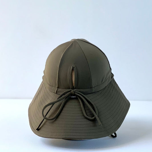 fini. The Label Floppy Swim Hat || Cammie