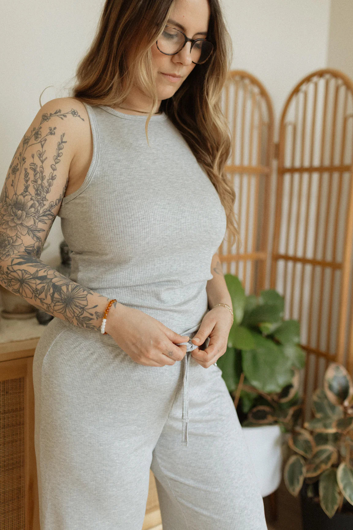 Jax & Lennon Ladies Ribbed Drawstring Pants || Feather Grey