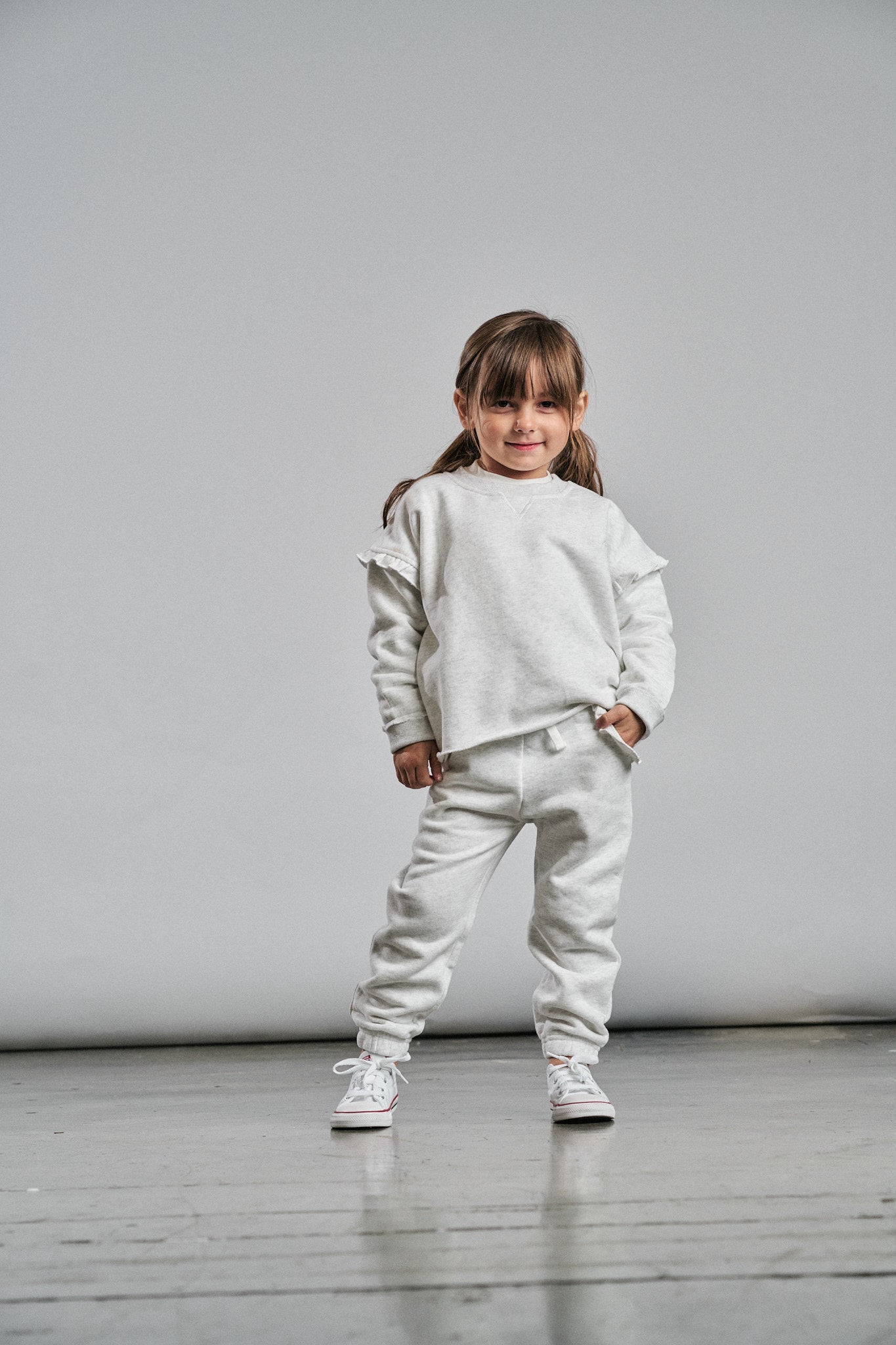 Little Bipsy Ruffle Crewneck || Grey