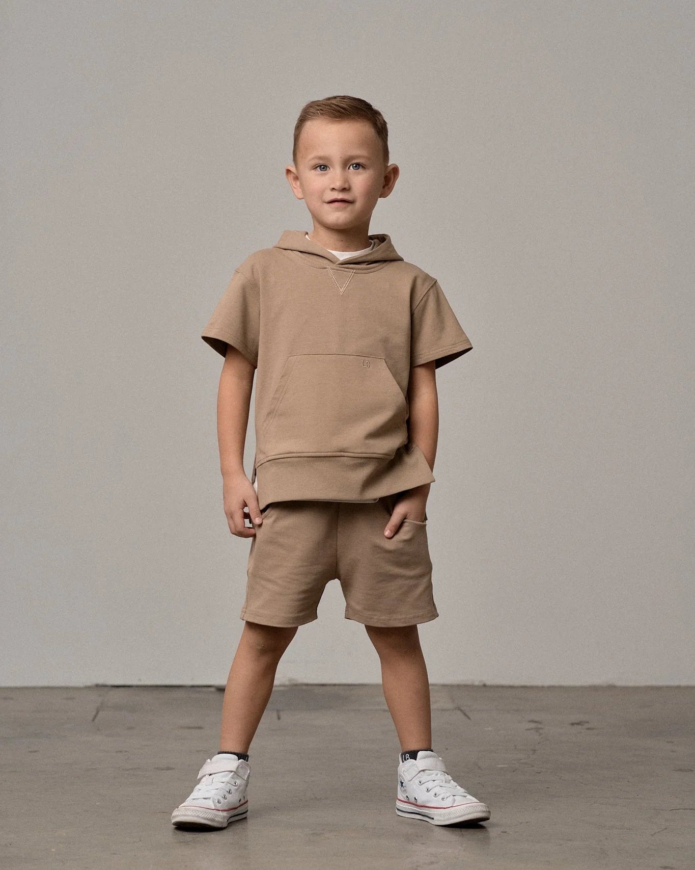 Little Bipsy Short Sleeve Hoodie || Driftwood