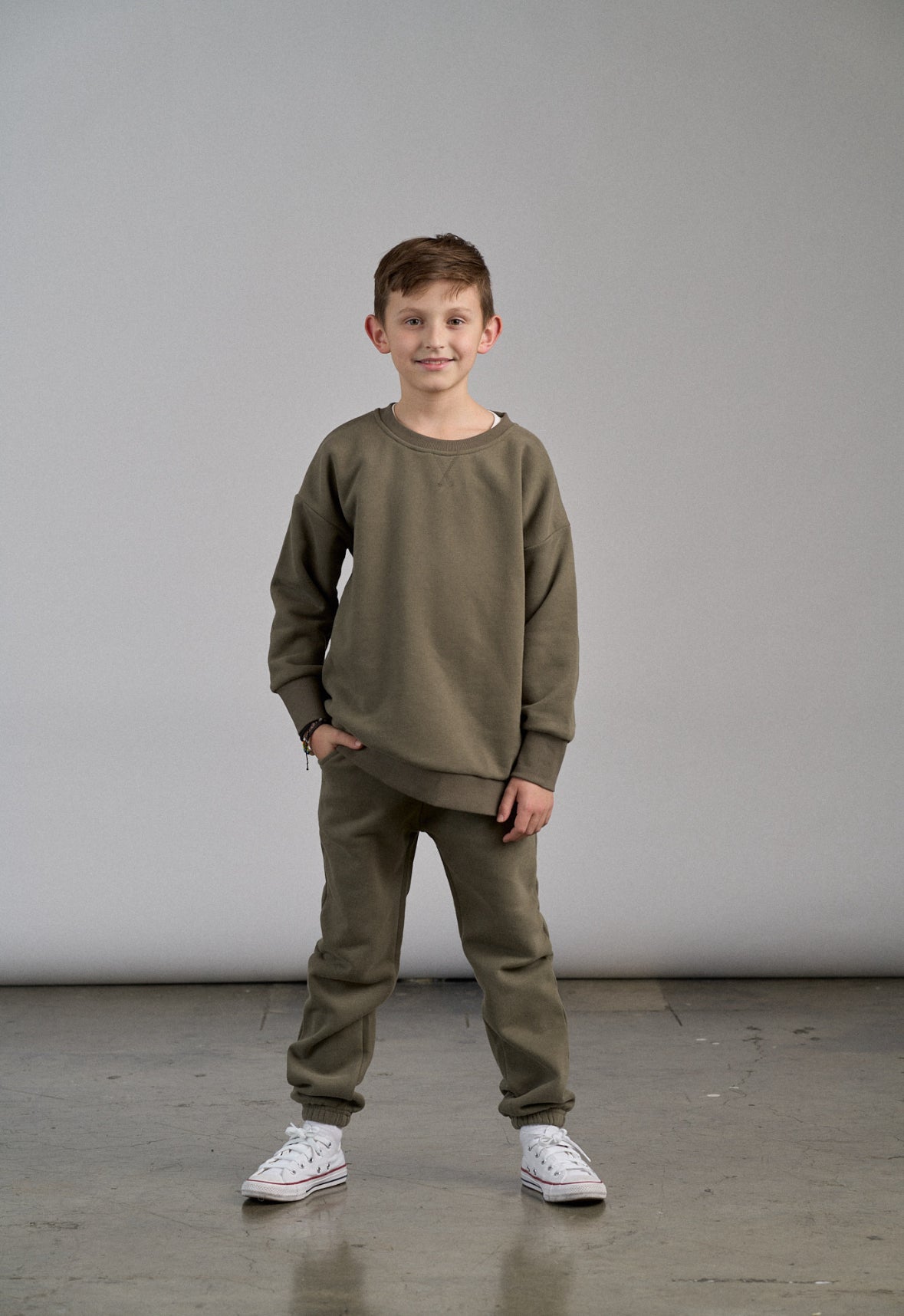 Little Bipsy Elevated Classic Crewneck || Army Green