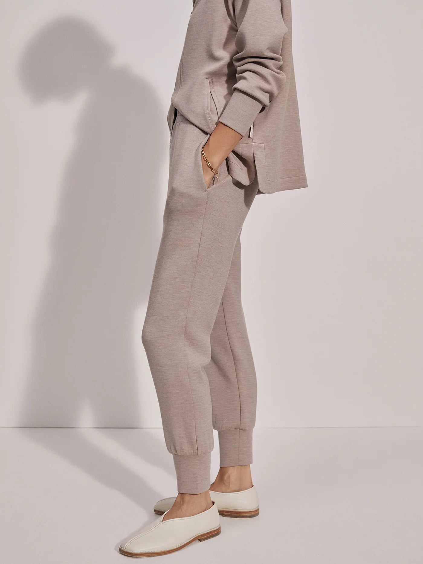 Varley The Slim Cuff Pant 27.5 || Taupe Marl