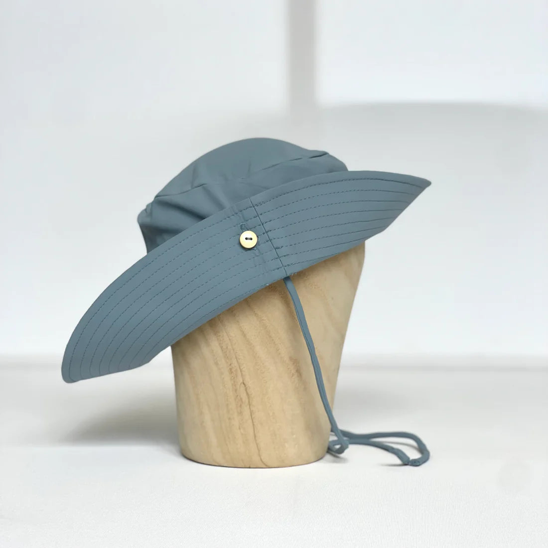 fini. The Label Sailor Swim Hat || Heaven