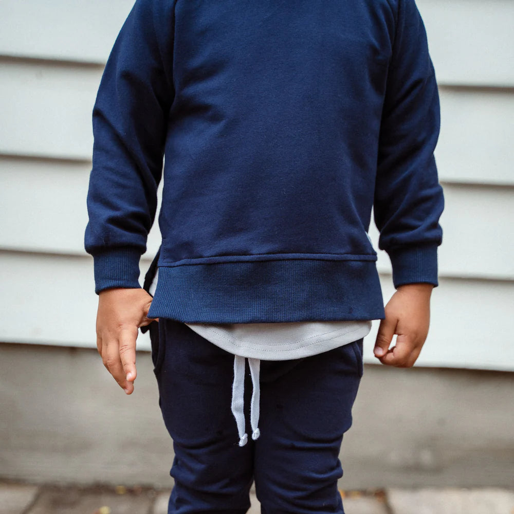 SWIZ Foundation Pullover || Navy