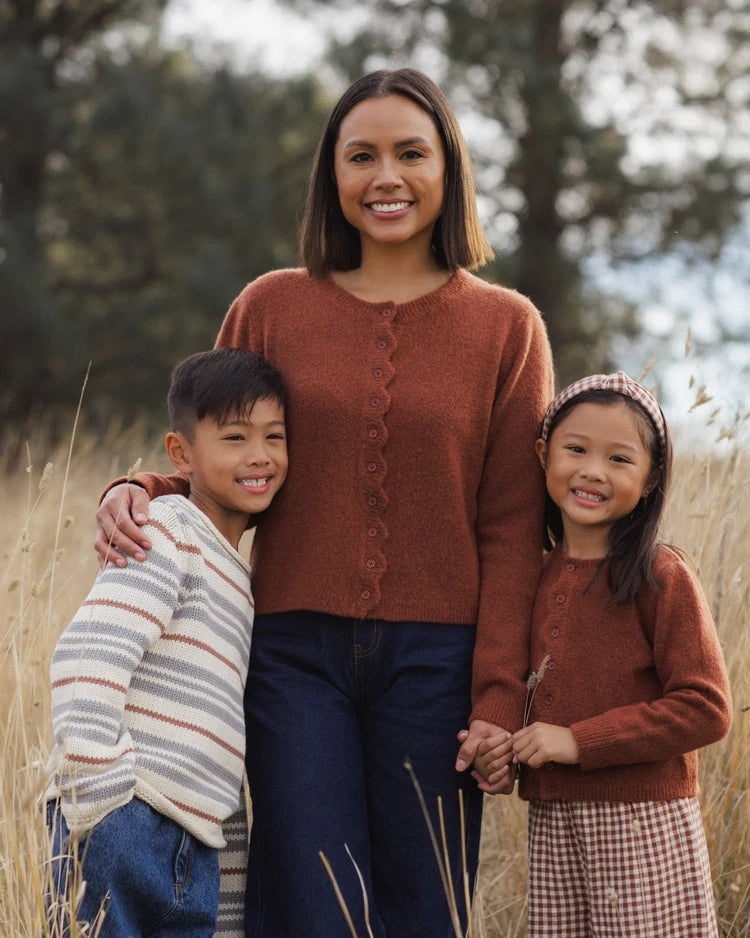 Rylee + Cru Women's Scallop Cardigan || Brick