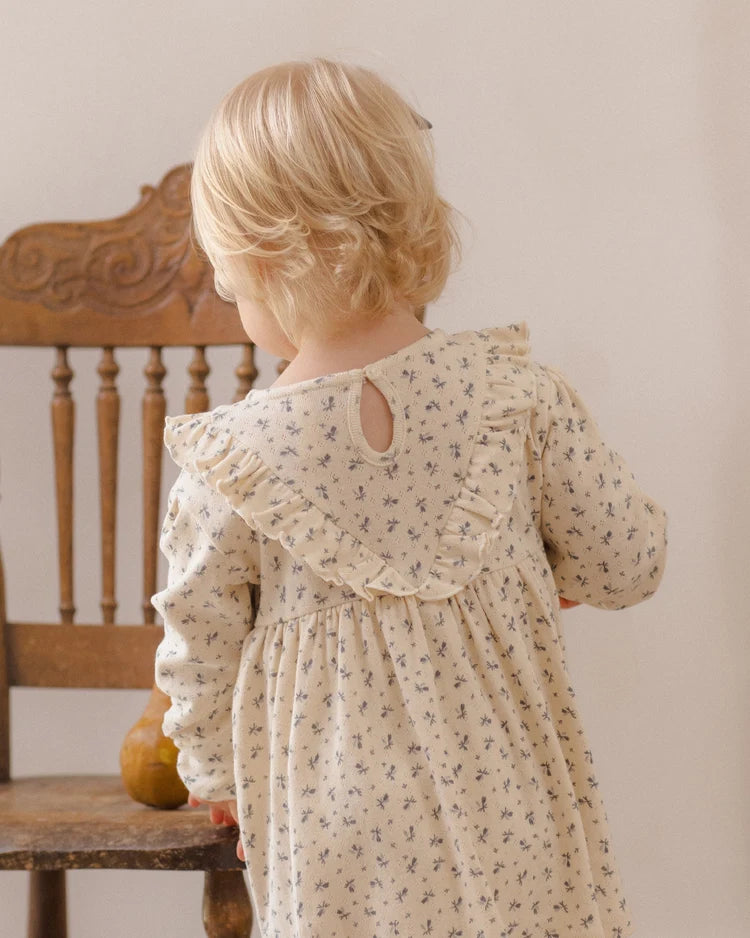 Quincy Mae Long Sleeve Ruffle V Dress || Blue Ditsy