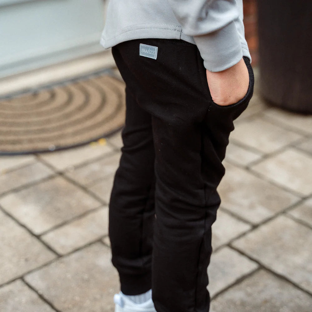 SWIZZ Foundation Jogger || Black
