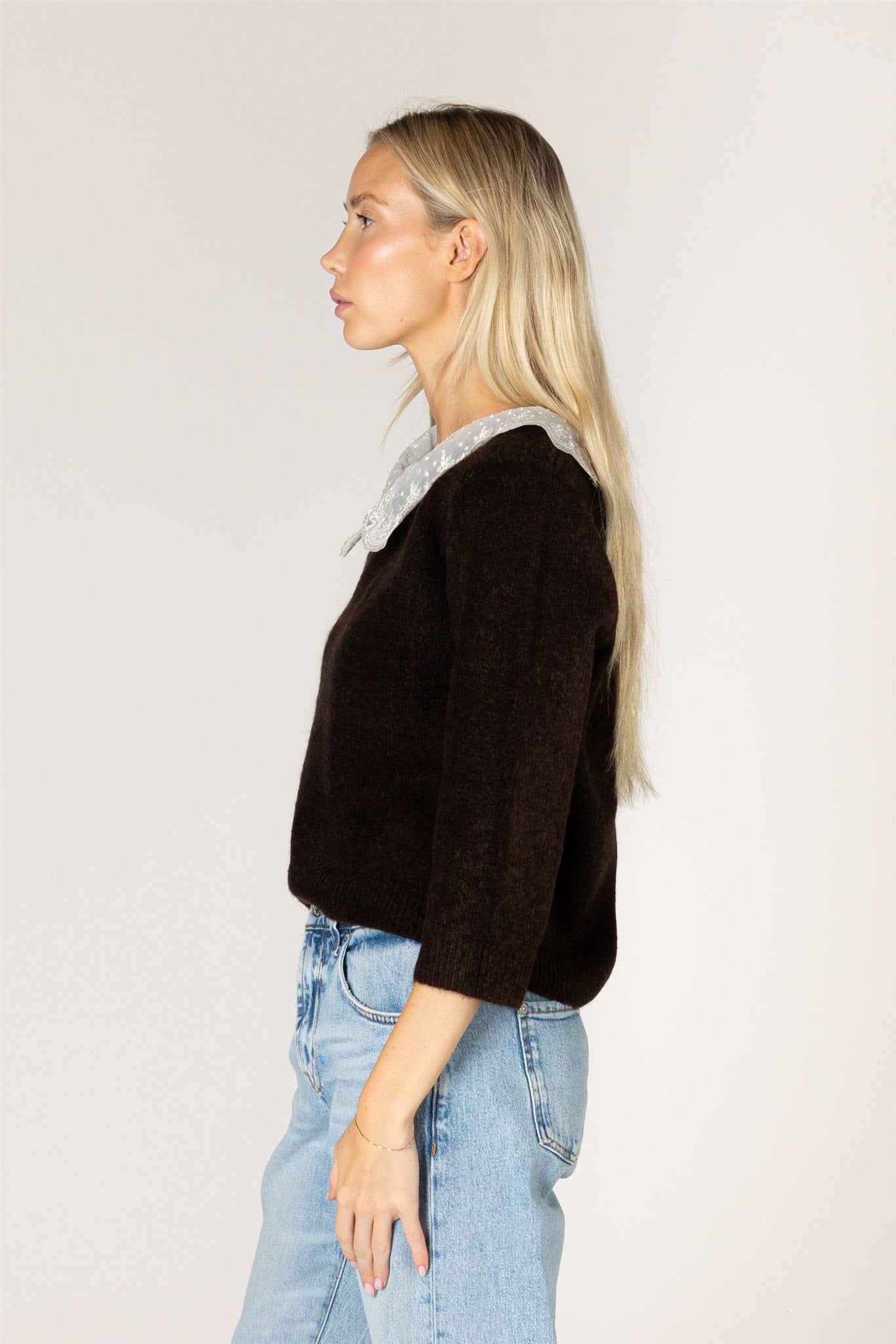 LYLA + LUXE Novelty Lace Collar Sweater || Cholocate