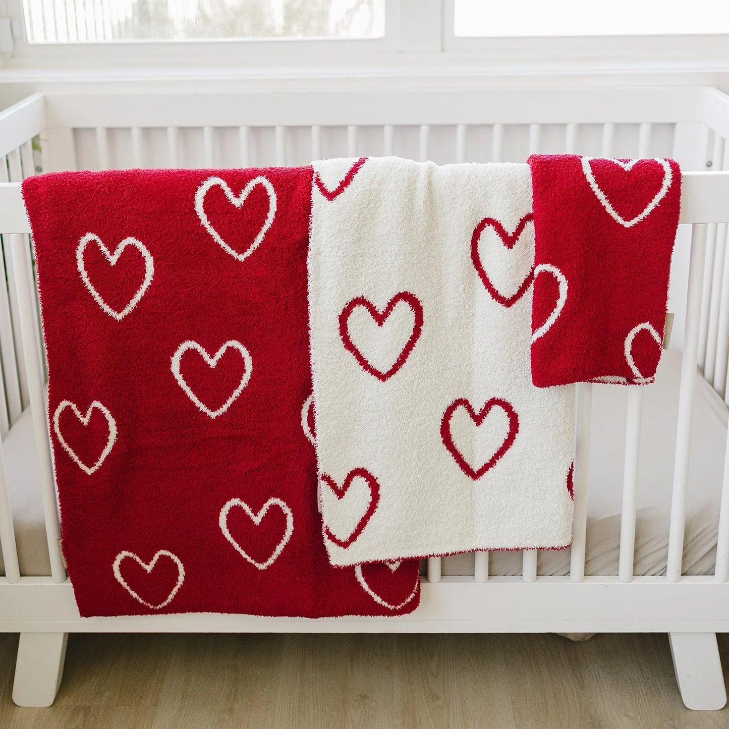 Mebie Baby Heart Plush Blanket || Child/Adult Size