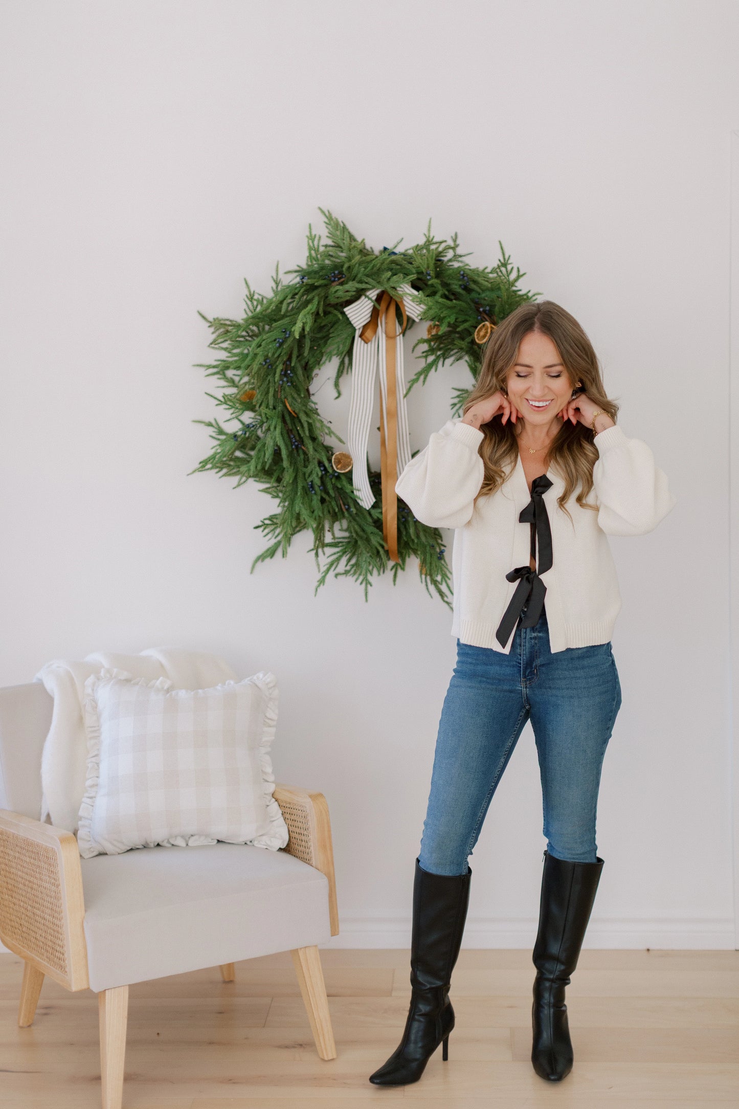 Smash + Tess x Fallon Farinacci Bow Cardigan || Cream