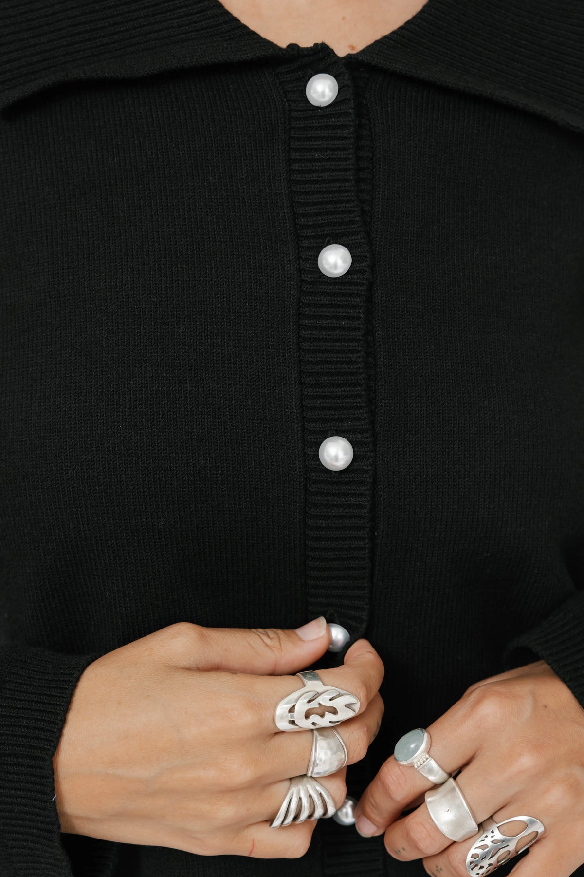 Smash + Tess Collared Cardigan || Black
