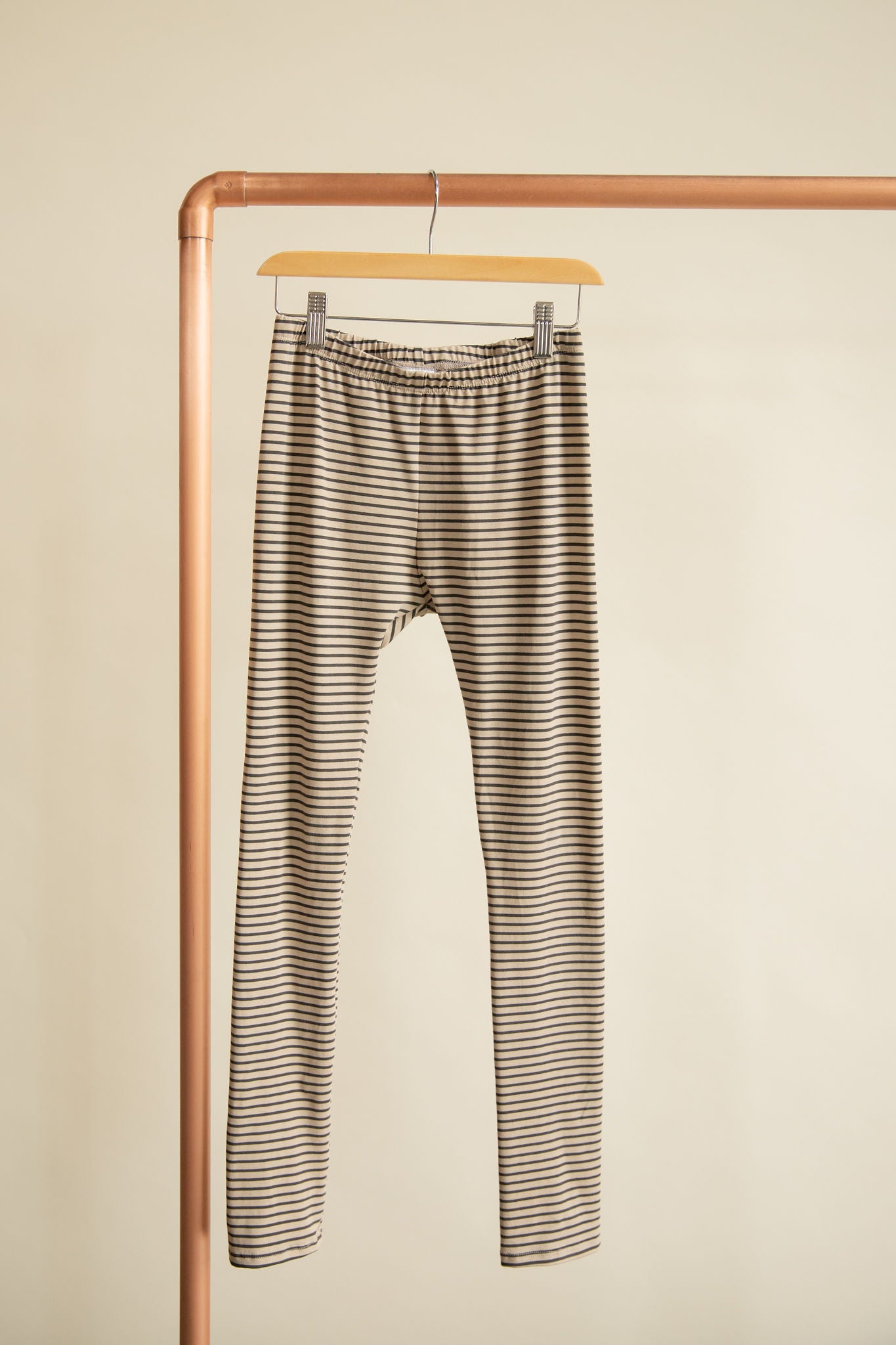 Jax and Lennon Leggings || Sandstripe