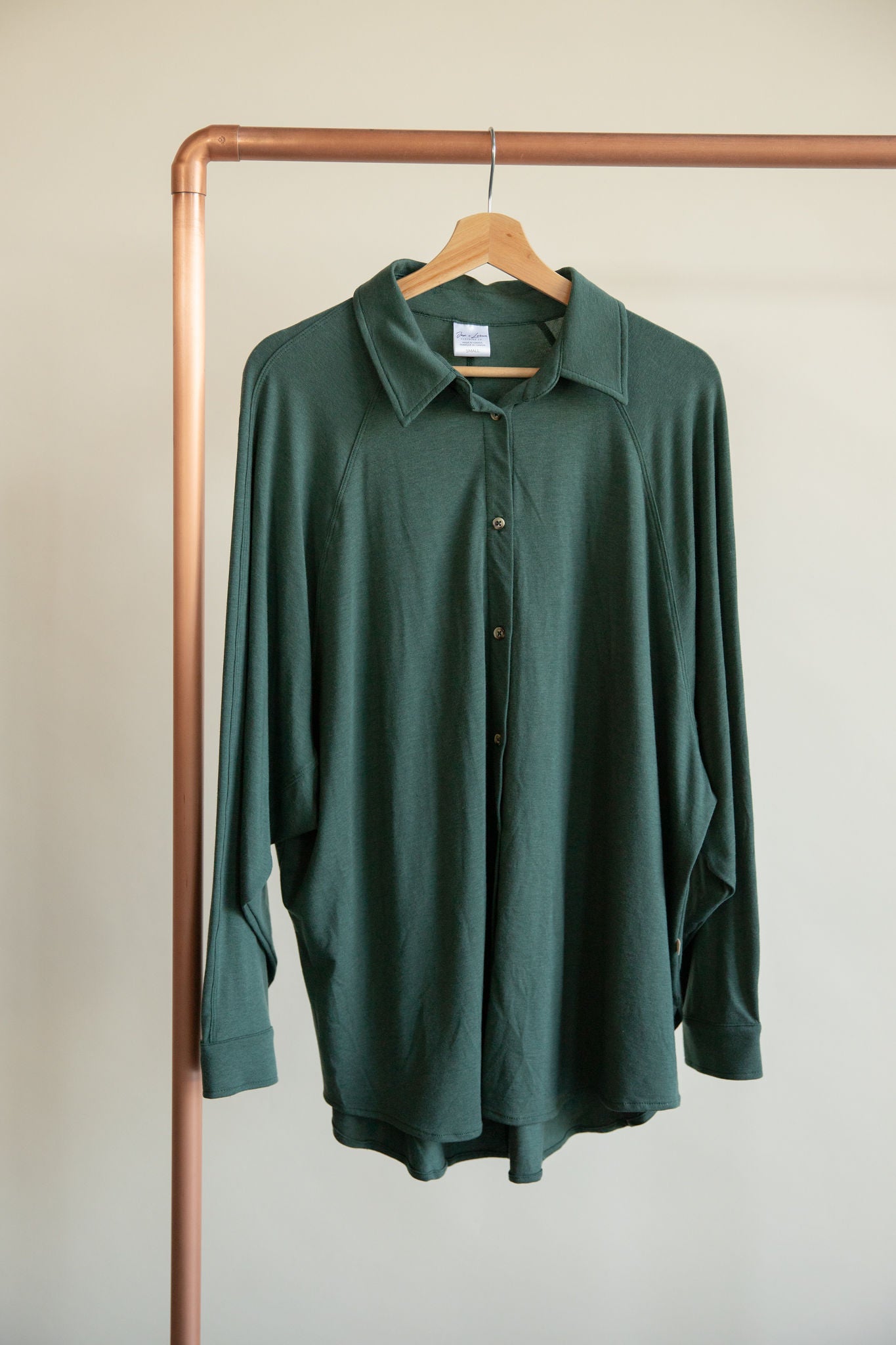 Jax and Lennon Ladies Button Up Top || Emerald