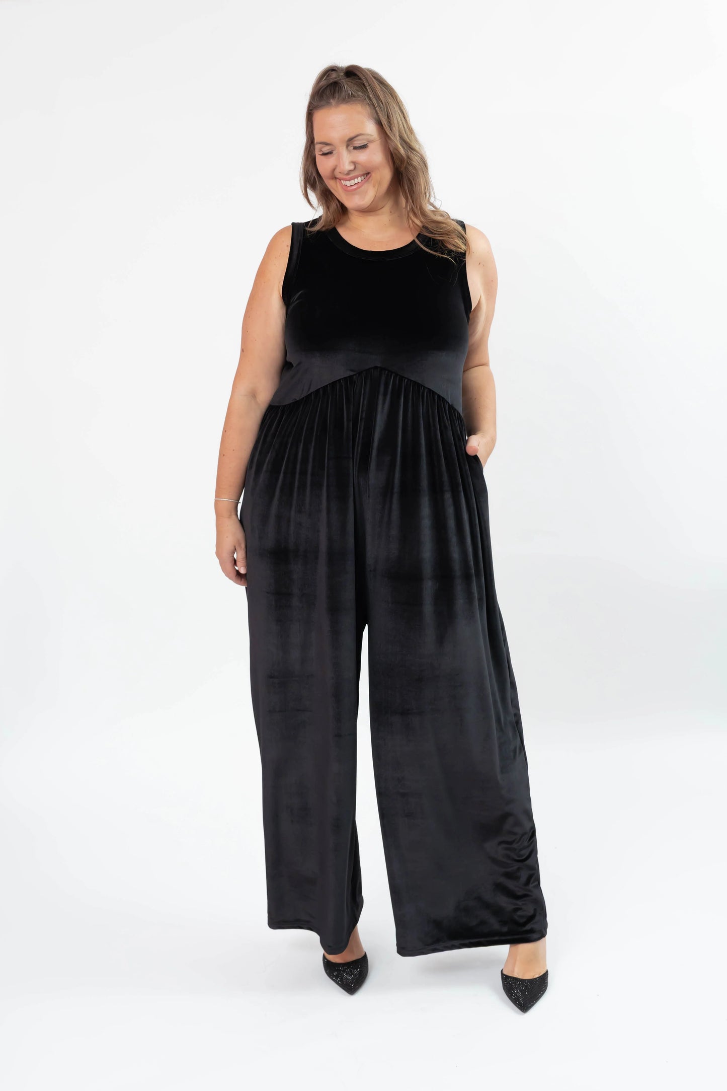 Smash + Tess Gina Velvet Romper || Black