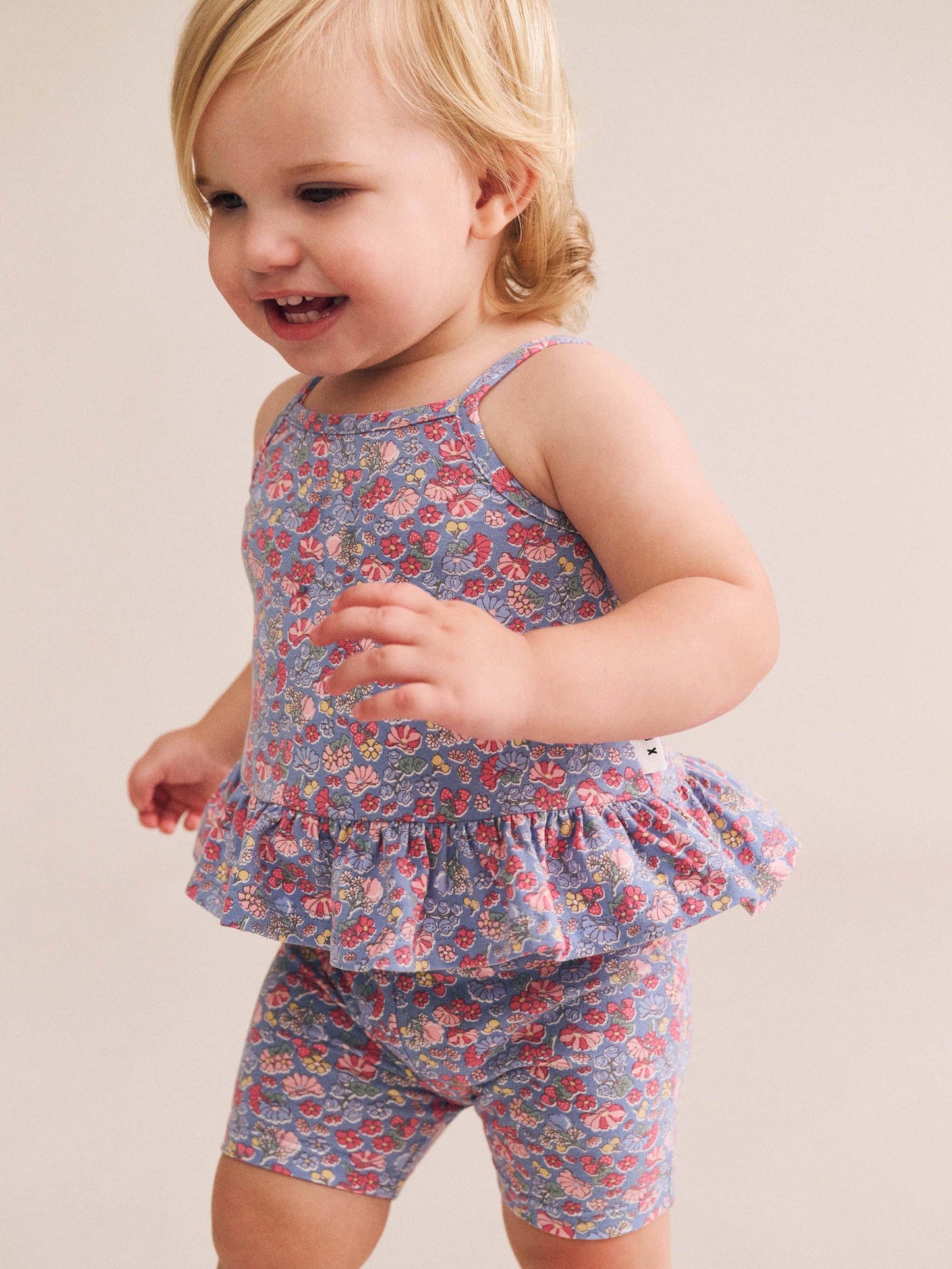 HUX Vintage Floral Peplum Top