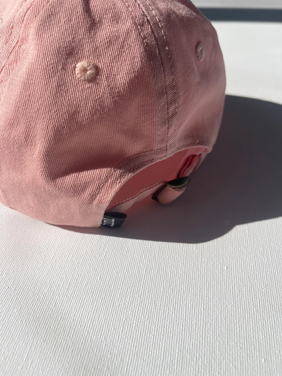 fini. The Label r+s cap || Pink