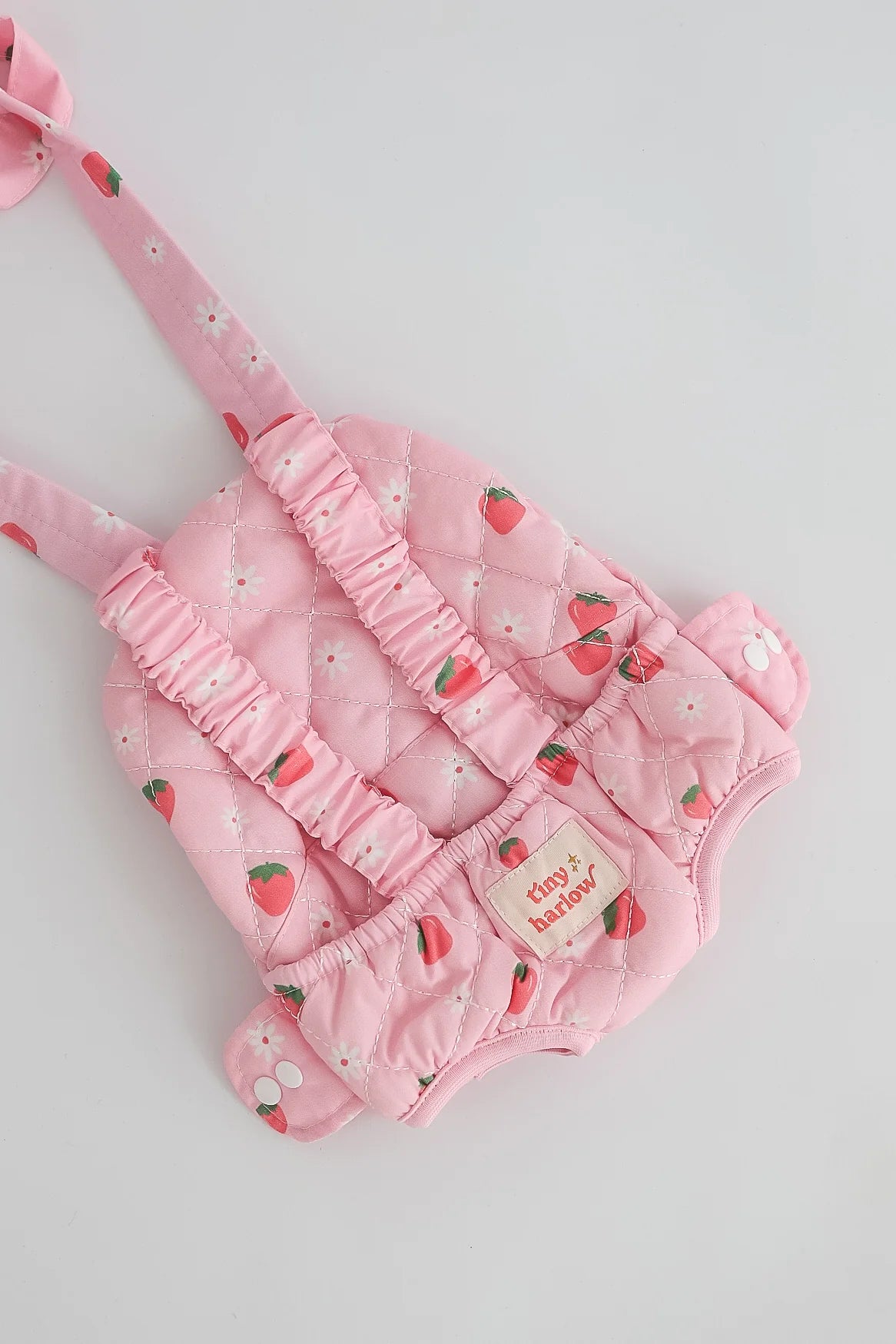 Tiny Harlow Doll Carrier || Strawberry Picnic