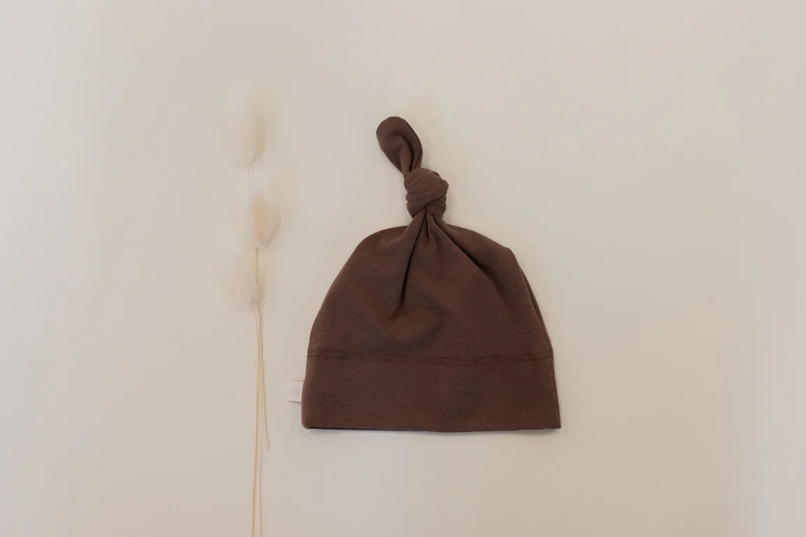 Jax and Lennon Infant Knot Hat || Cocoa Brown