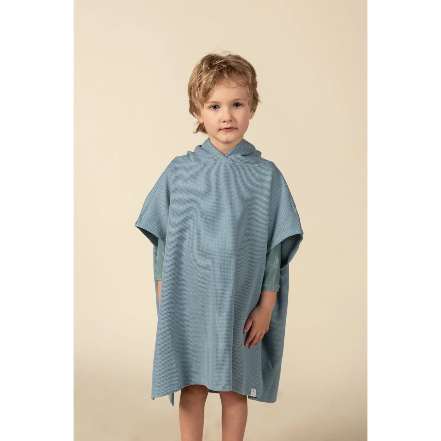 Current Tyed Waffle Beach Poncho || Stone Blue