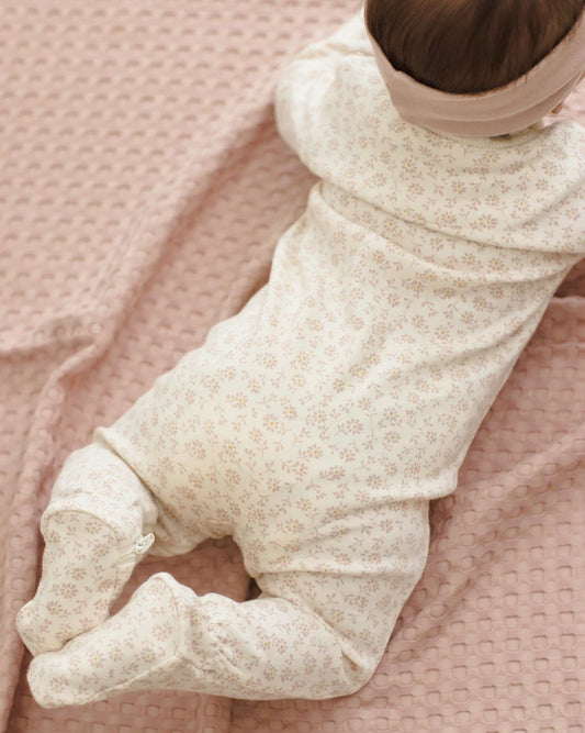 Quincy Mae Zip Longsleeve Sleeper Footie || Ditsy